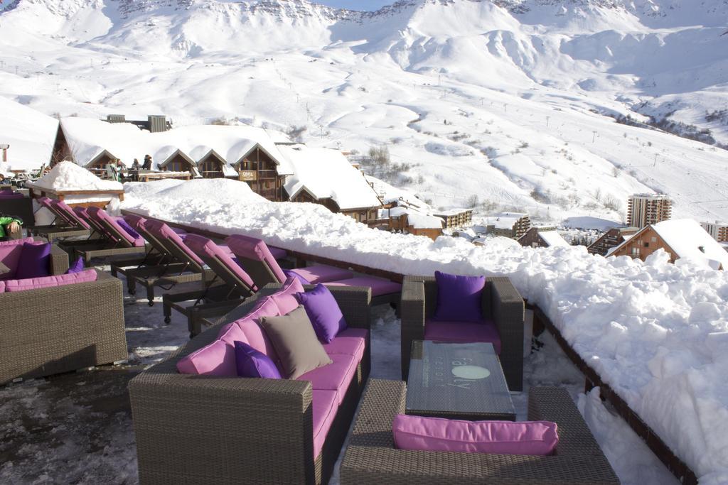 La Perelle Hotel Saint-François-Longchamp Buitenkant foto